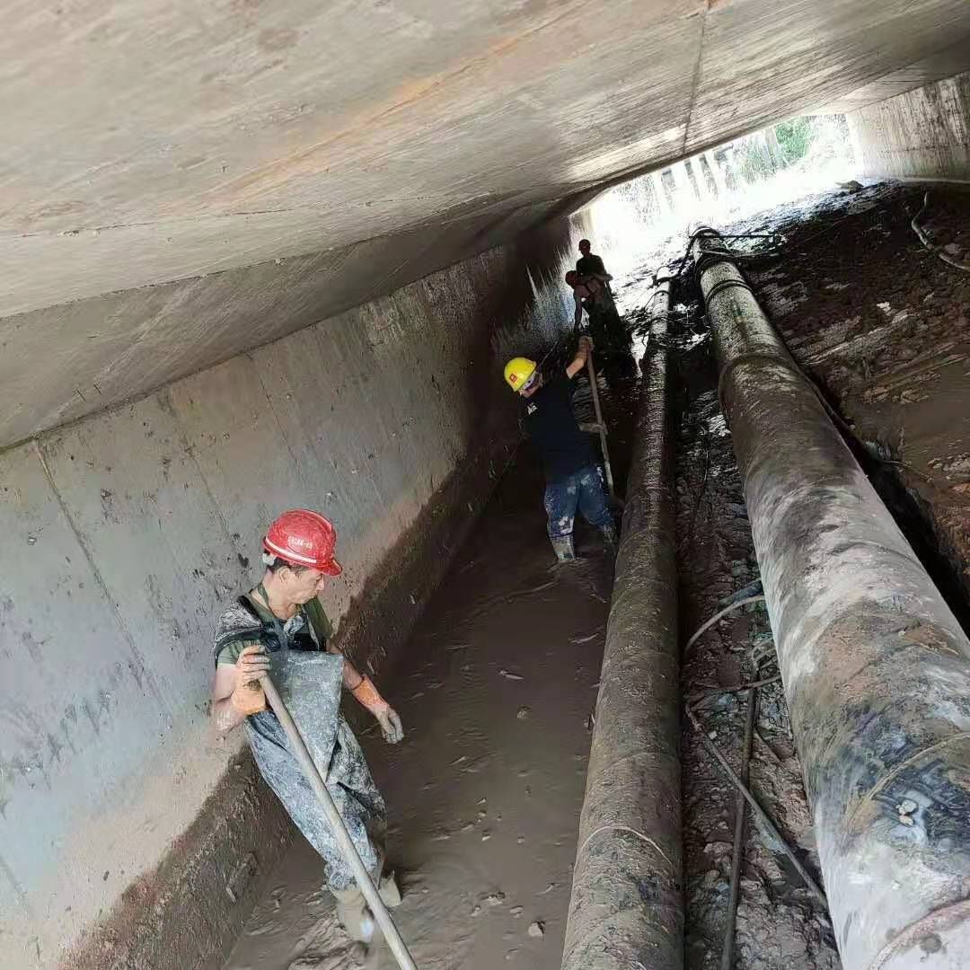 水满乡工业管道清淤