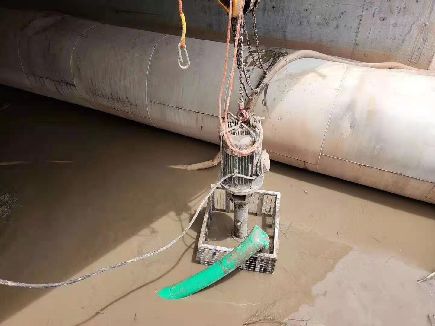 水满乡工业管道清理